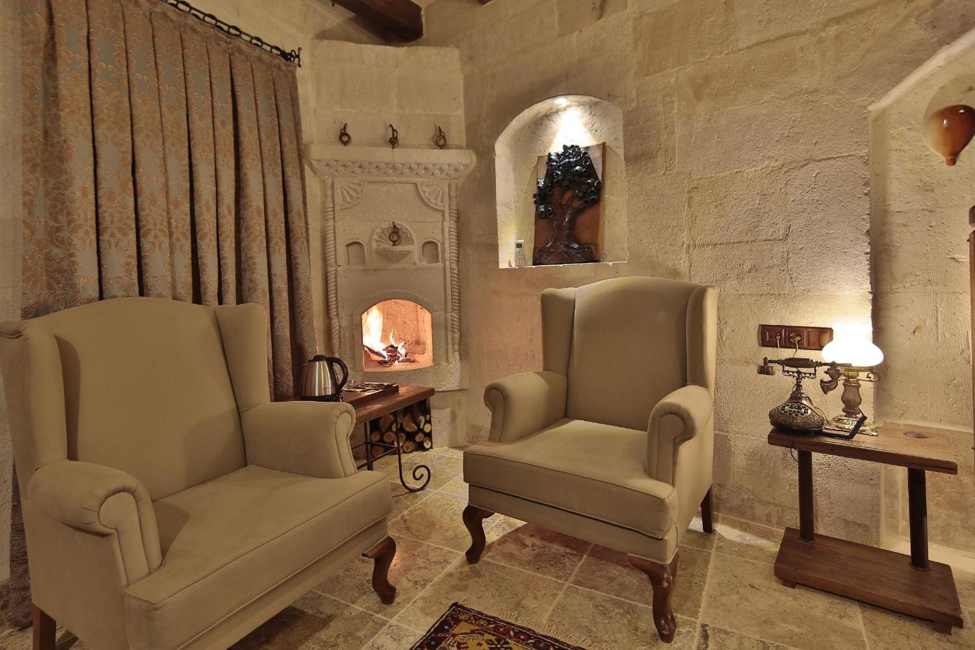 גורמה Aren Cave Hotel And Art Gallery מראה חיצוני תמונה