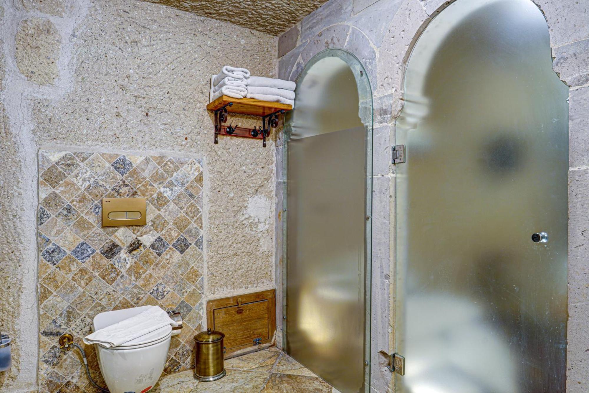 גורמה Aren Cave Hotel And Art Gallery מראה חיצוני תמונה