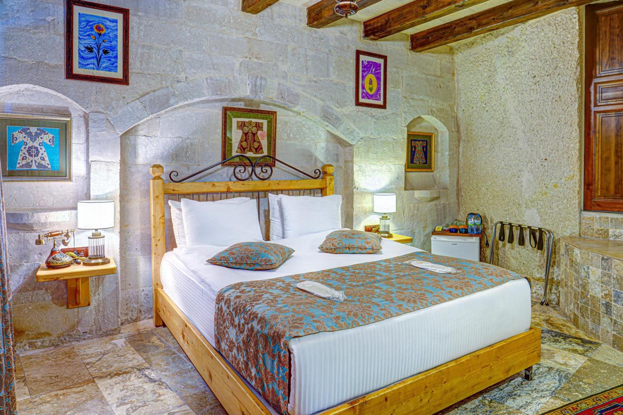גורמה Aren Cave Hotel And Art Gallery מראה חיצוני תמונה