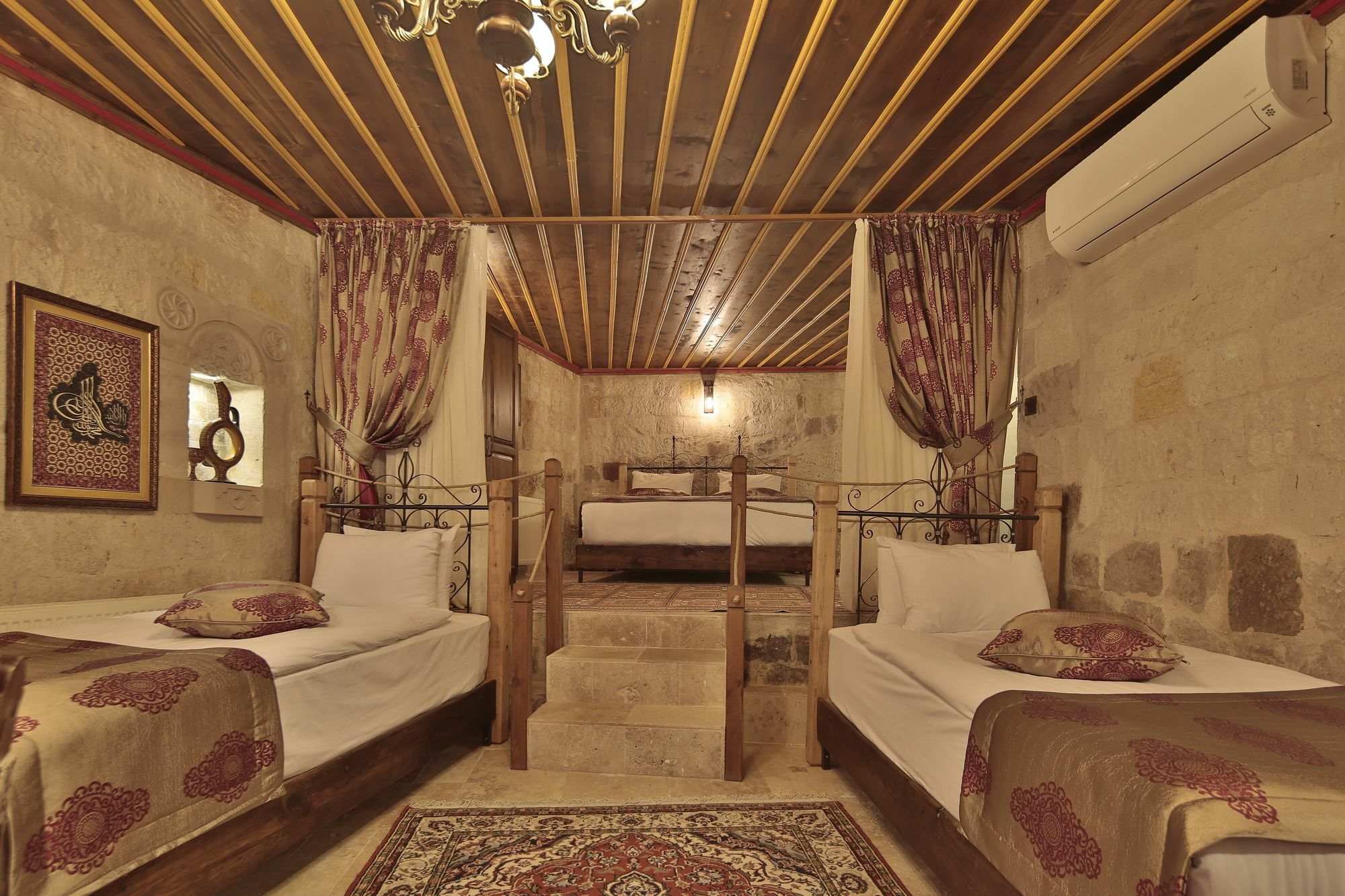 גורמה Aren Cave Hotel And Art Gallery מראה חיצוני תמונה