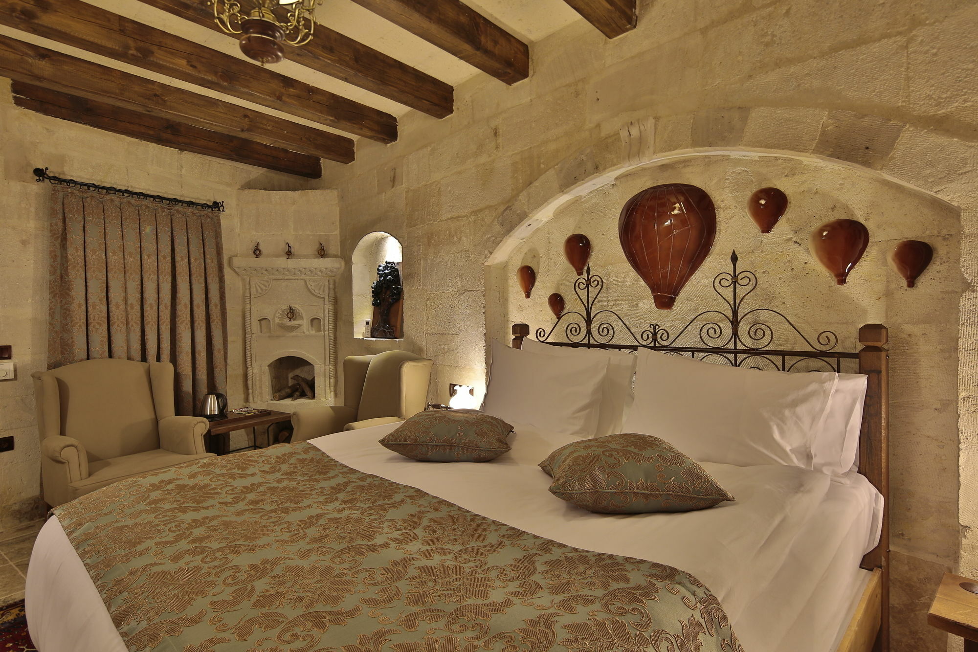 גורמה Aren Cave Hotel And Art Gallery מראה חיצוני תמונה